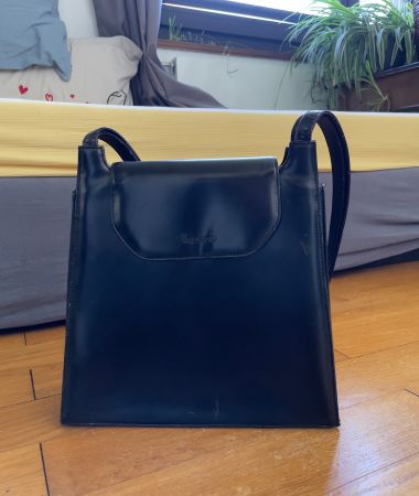 Damenhandtasche von Raf Valentino hergestellt in Italien