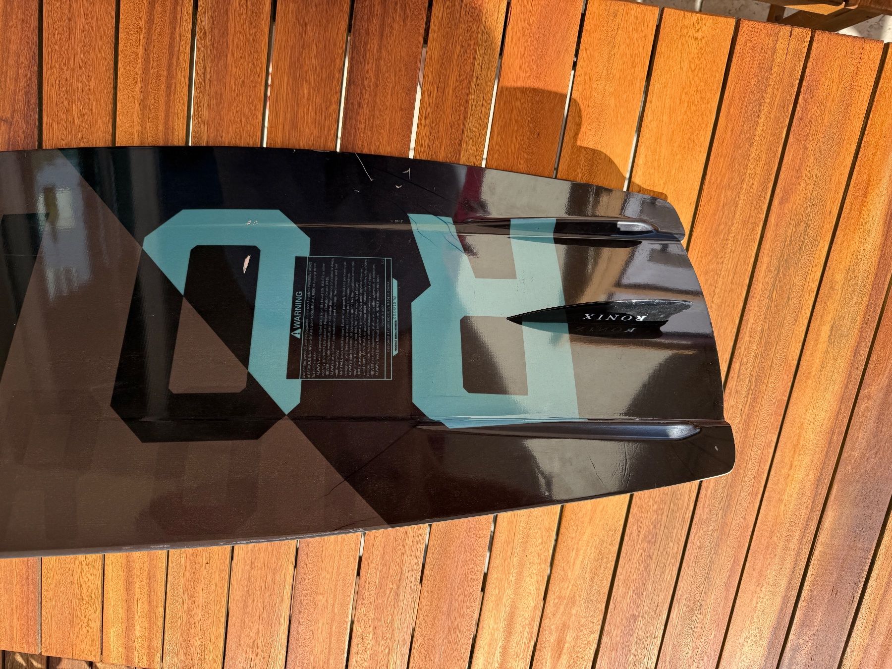 Ronix Planches de surf: Ronix Vault Wakeboard 140 cm inkl. Liquid Force Bindung – D'occasion à Luzern par ra5_6ls2 2