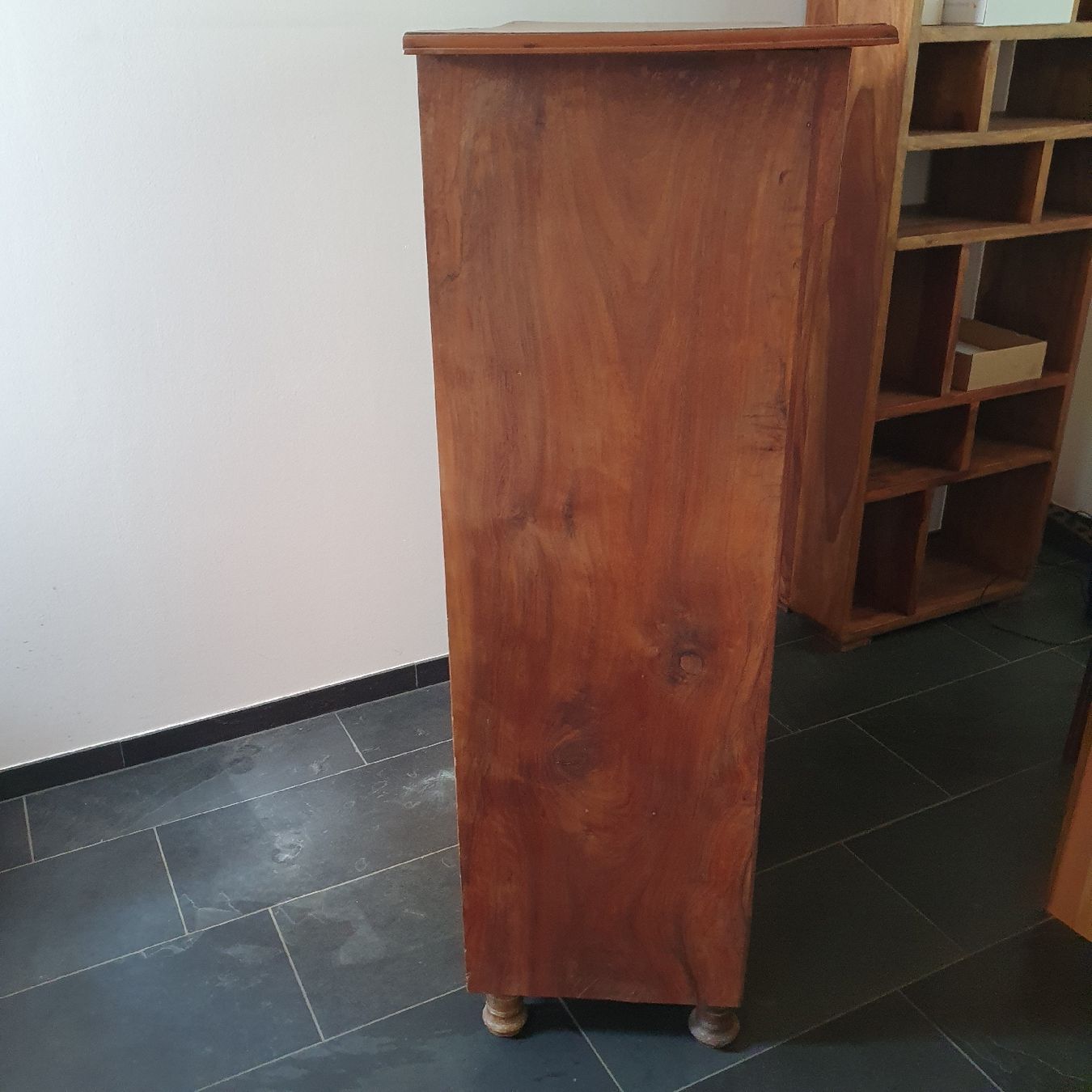 Armoires: Antiker kleiner Schrank Holz – D'occasion à Sirnach par Lemon04 4