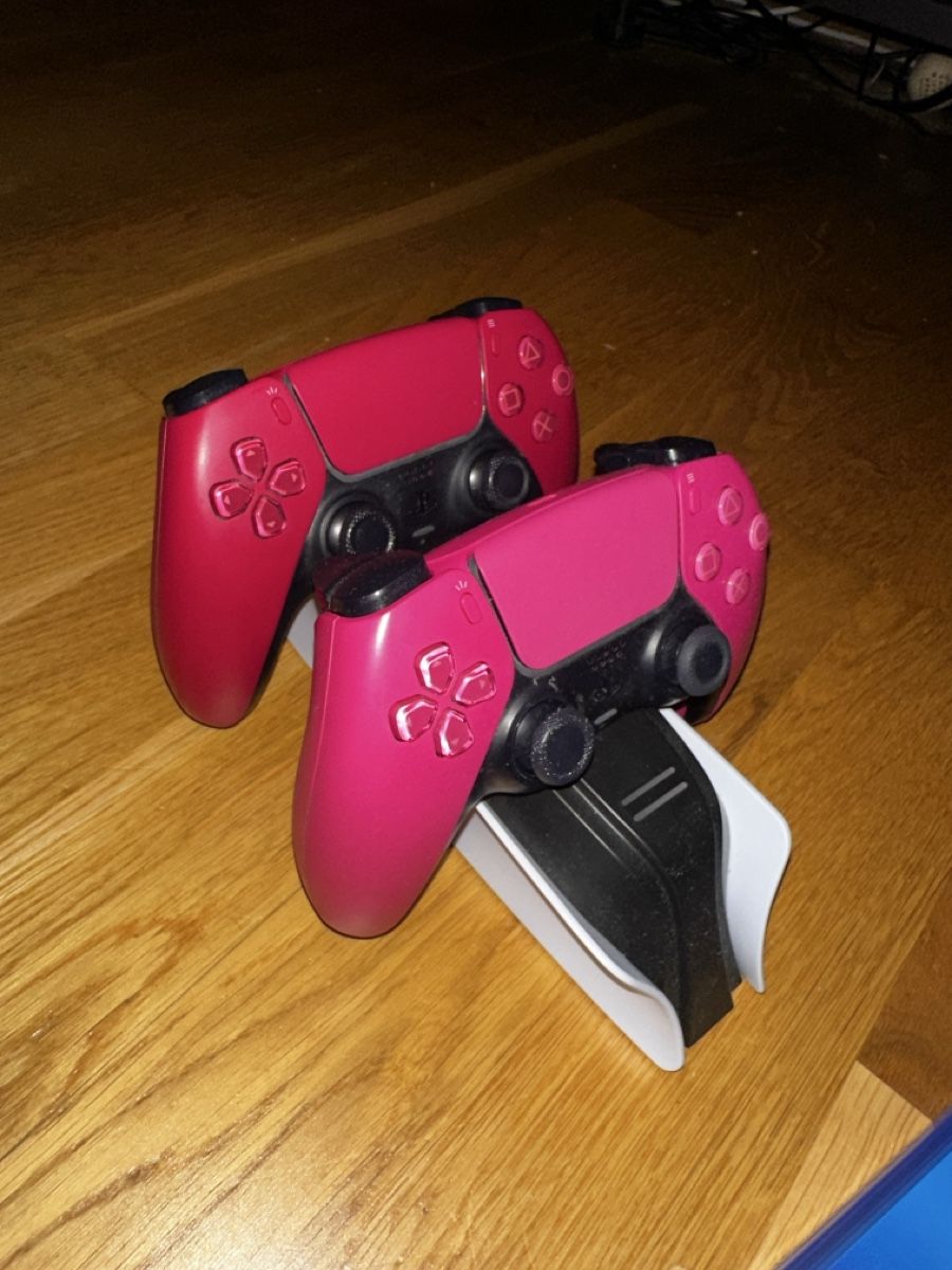 Sony Console: PLAYSTATION 5 DISC EDITION 1TB + 4 SPIELE, 2 CONTROLLER – Usato da St. Margrethen SG venduto da Dennystechtipps 2