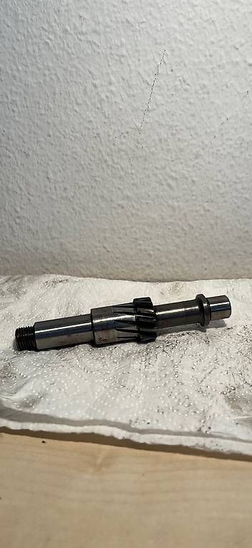 Mofa-Ersatzteile: Vorgelegewelle Motor Beta 521 – Gebraucht aus Rorbas von D.V123