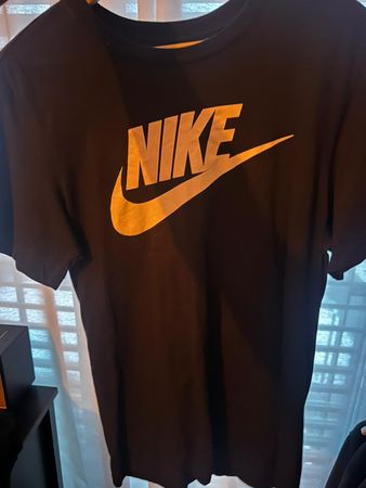 Nike Shirt (S)