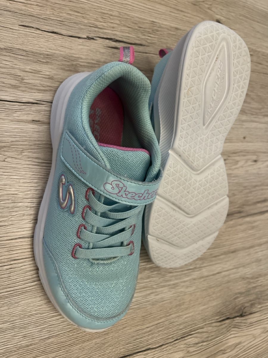 Skechers Schuhe für Mädchen: Skechers Kinder Grösse 32 – Neu (gemäss Beschreibung) aus schleitheim von Engelchen16