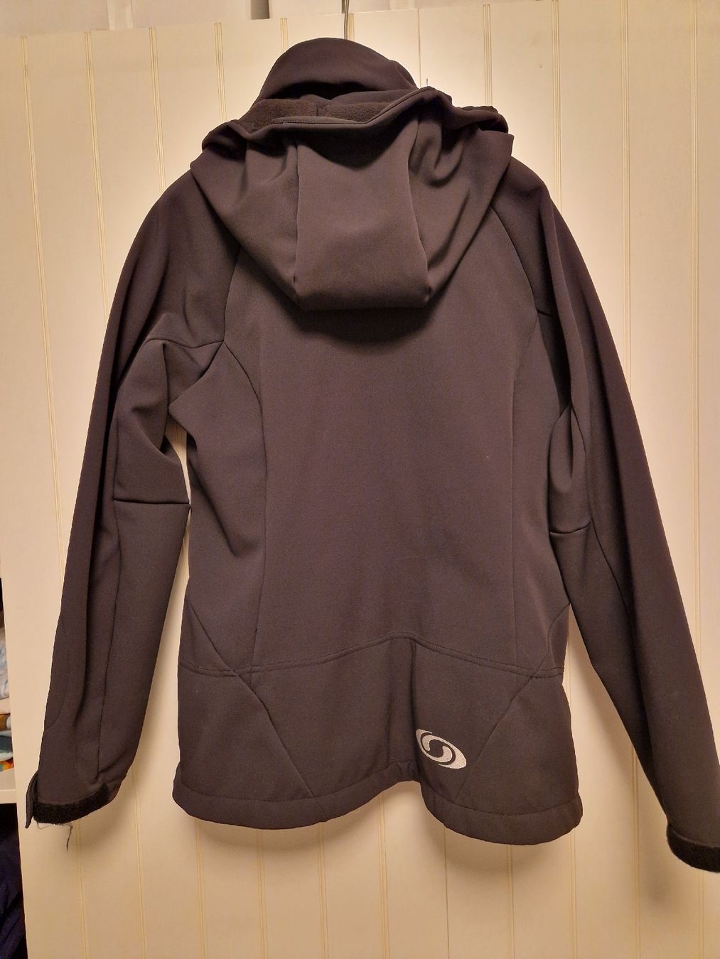 Salomon Giacche: Salomon Winterjacke – Usato da Kirchleerau venduto da Zwergengnom 2
