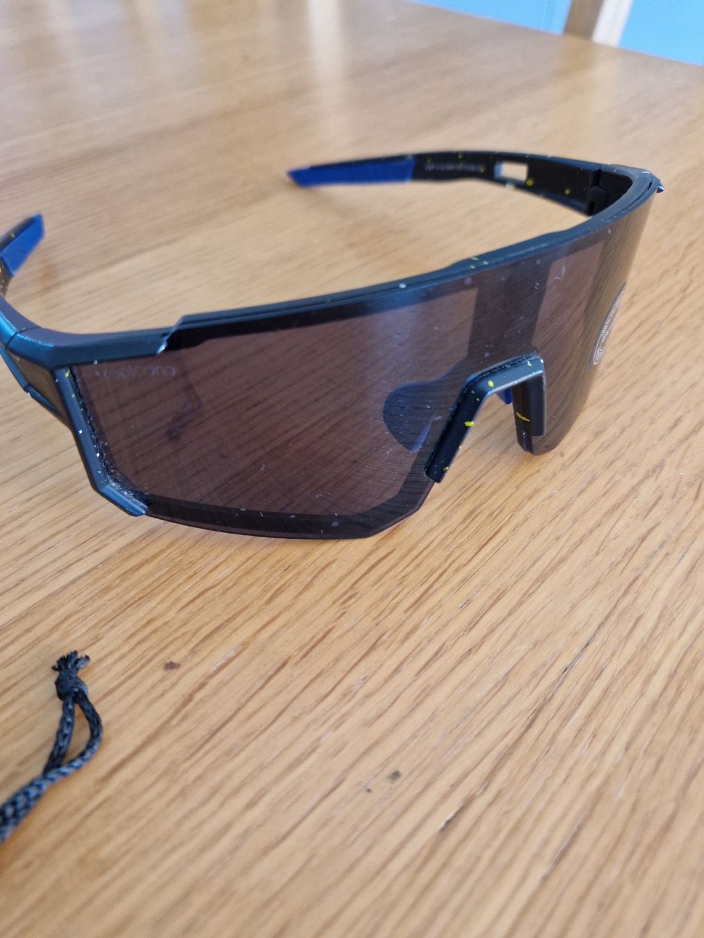 Occhiali & Lenti: Sportbrille Sonnenbrille – Usato da Vogelsang AG venduto da villa9 5