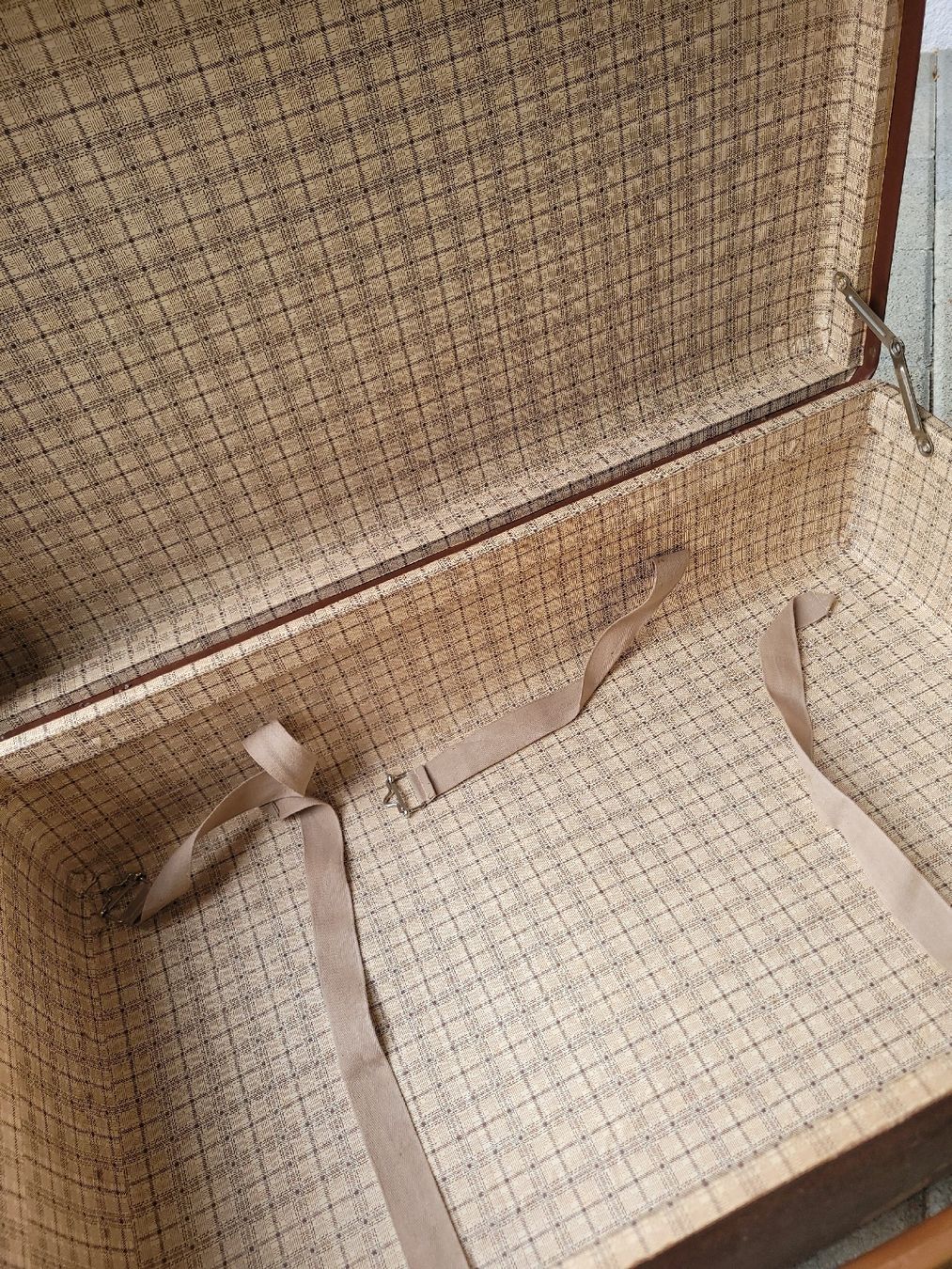 Reisekoffer: Vintage Koffer, Reisegepäck – Gebraucht aus Tegerfelden von Tiggerfreund 2