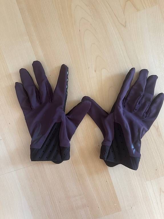 Autres accessoires hommes: Specialized Handschuhe MTB – D'occasion à Zürich par fienne