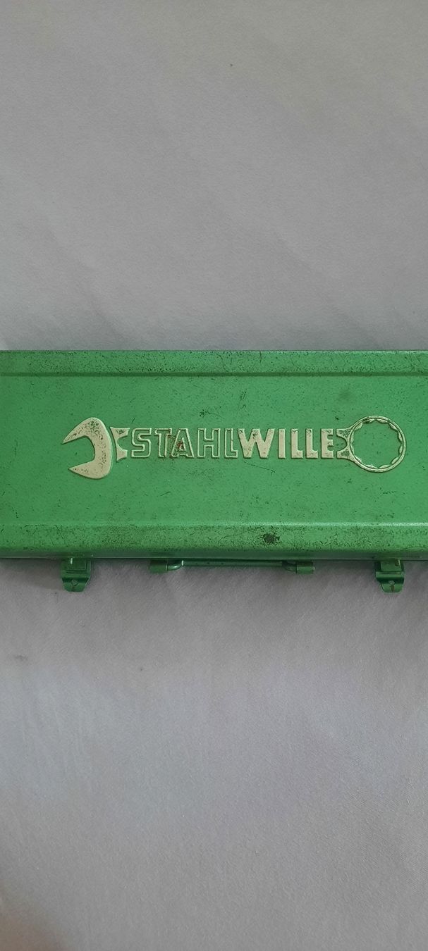 Stahlwille Tutti gli attrezzi: Ratschenset 12-32er Nuss Stahlwille – Usato da Aarau venduto da dlo_6vxn