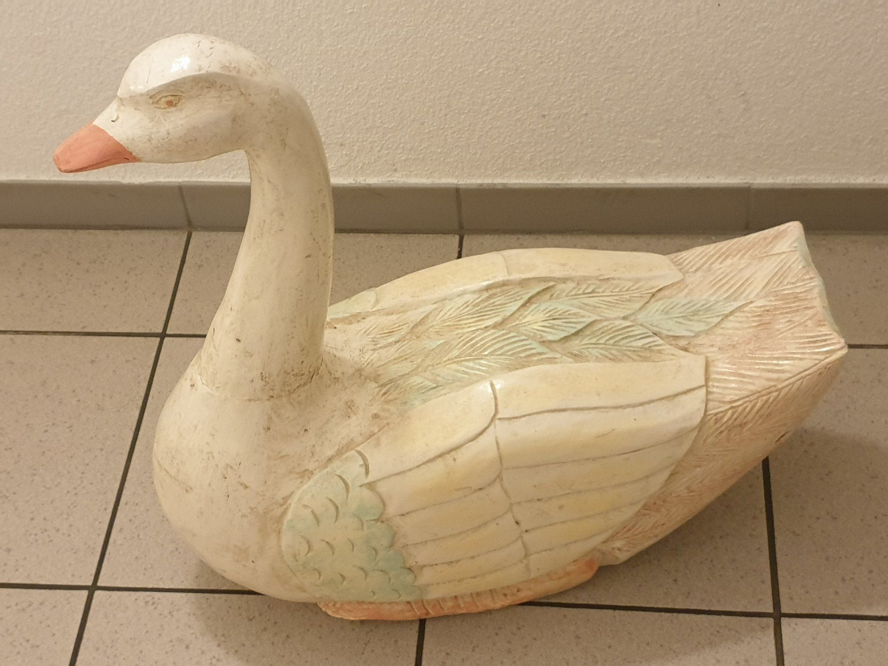 Skulpturen & Statuen: Vintage grosse Gans aus Holz geschnitzt schwer – Gebraucht aus Mörschwil von spirspi