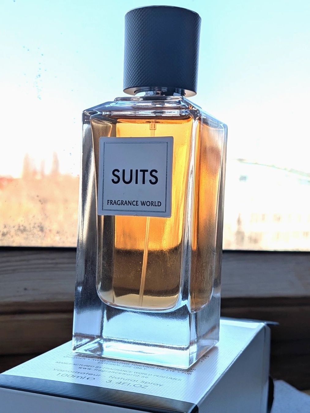 Profumi & Eau de Toilette: SUITS fragrance world 100ml – Usato da Zürich venduto da NaN_