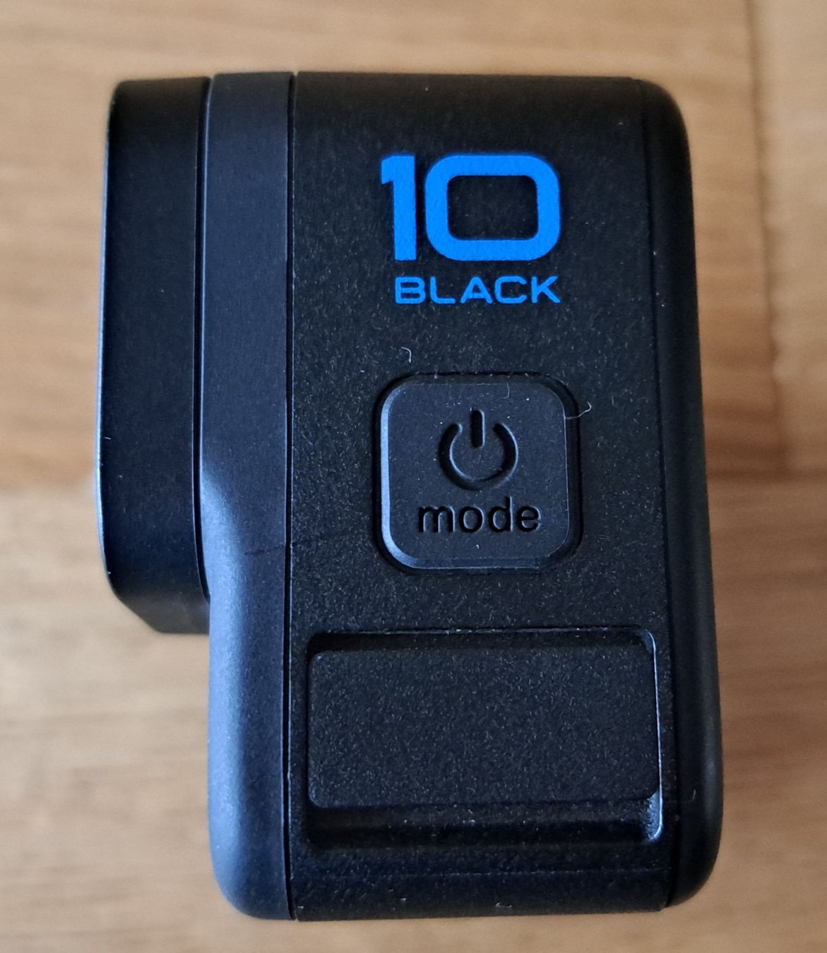 Action Cam: GoPro Hero 10 Black mit umfangreichem Zubehör – Nuovo (secondo la descrizione) da Rothrist venduto da Mogli7474 3