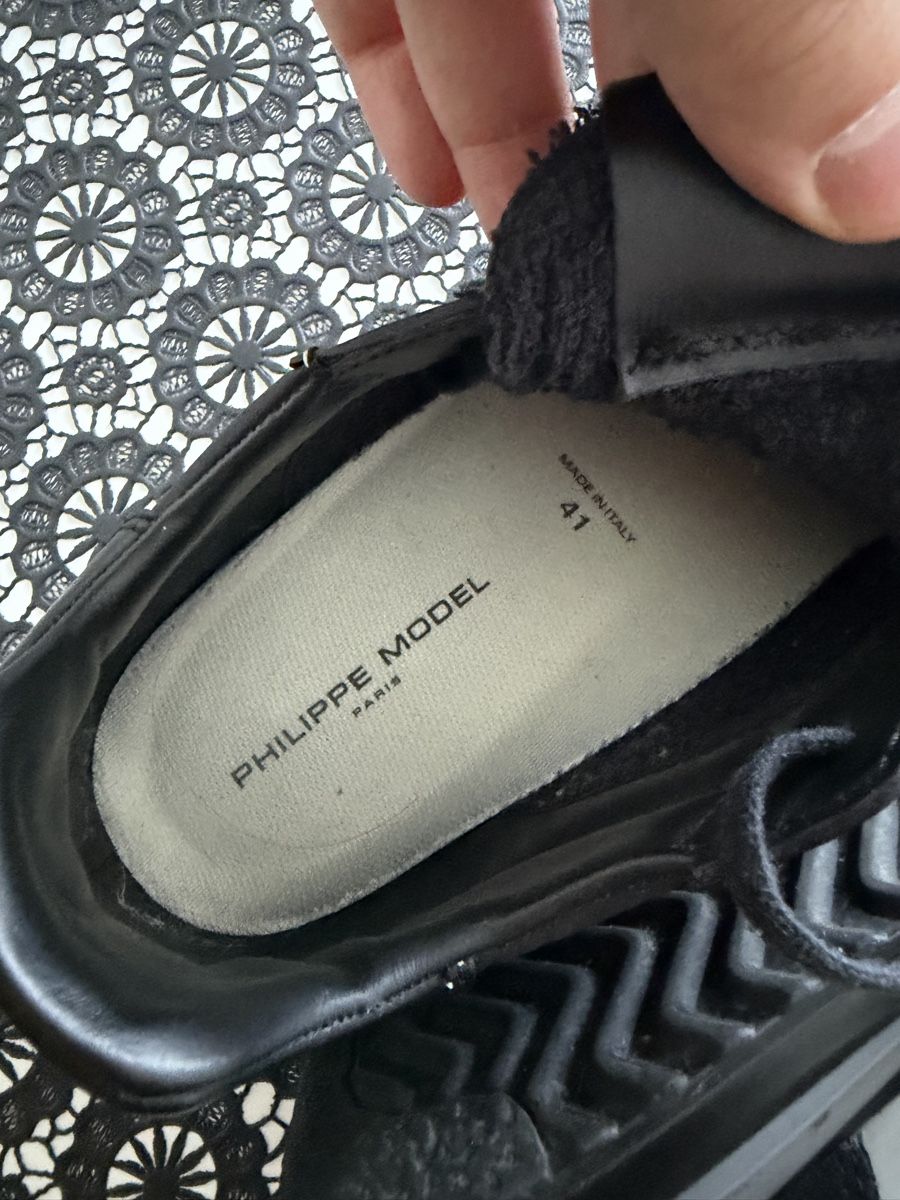 Herrenschuhe: Philippe Model Sneaker Grösse 41 schwarz Leder Textil – Gebraucht aus Niederweningen von mer_ynv7 1