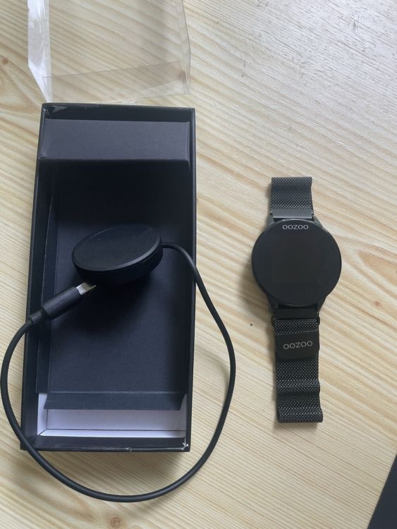 Smartwatch: OOZOO Smartwatch, ungetragen – Usato da Dällikon venduto da Marcofloro