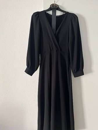 Elegantes Kleid von Zara, Grösse S,