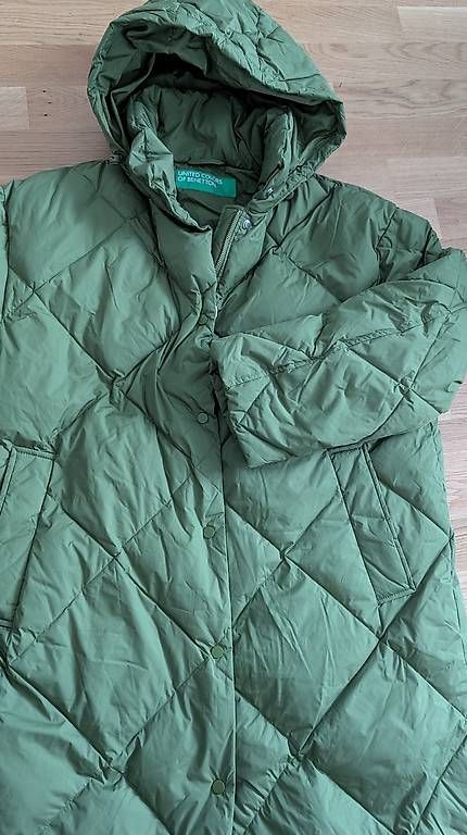 Giacche: Lange Daunenjacke Benetton gr M – Usato da Root venduto da vin_wr2l 1
