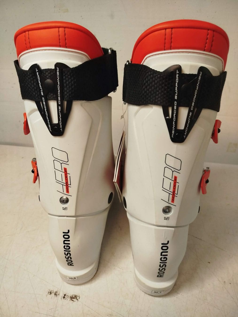 Scarpe da uomo: Chaussure de ski ( nr 2 ) – Usato da La Chaux-de-Fonds venduto da Emmaus2300CDF 1