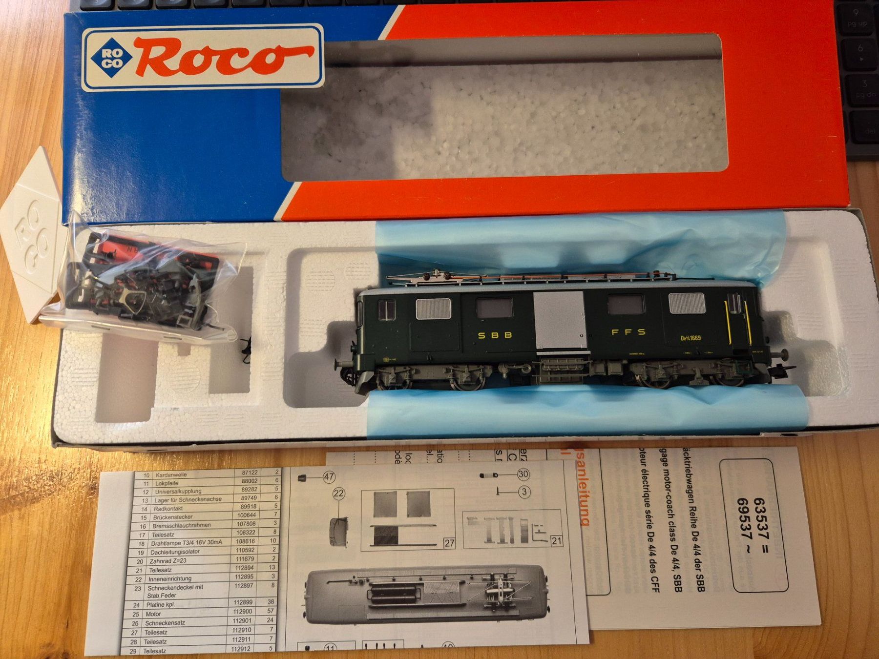 Roco Modelleisenbahnen: ROCO 63537 - SBB-CFF De 4/4 1669 - H0 digital DCC – Gebraucht aus St-Léonard von thipif 8