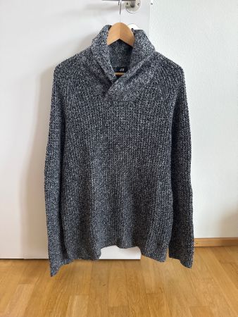 Strickpullover mit Kragen, Grösse XL,Grau