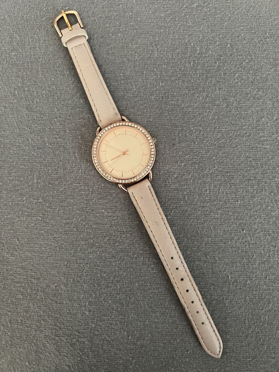 Uhren: Armbanduhr in Rosa – Gebraucht aus Eiken von Lera.24