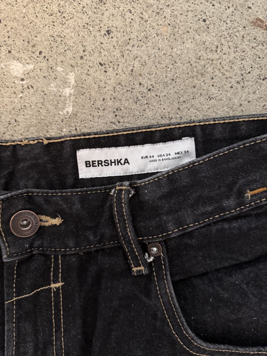 Bershka Jeans: Bershka schwarze Jeans – Neu (gemäss Beschreibung) aus Ostermundigen von bil_5tb9 3