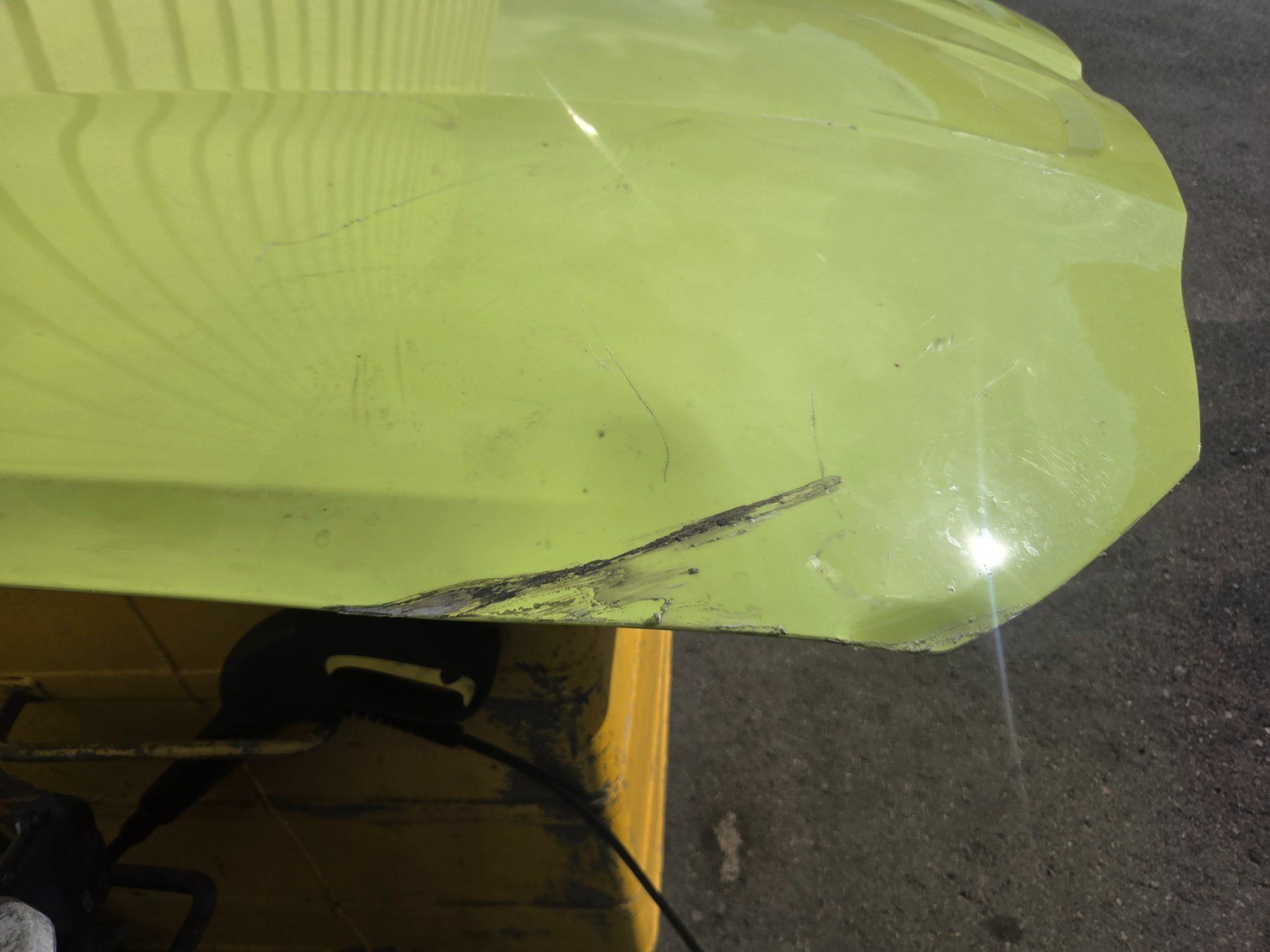 BMW Tutti pezzi di ricambio auto: BMW M3 Motorhaube – Usato da Fischbach-Göslikon venduto da 5620BremgartenAG 2