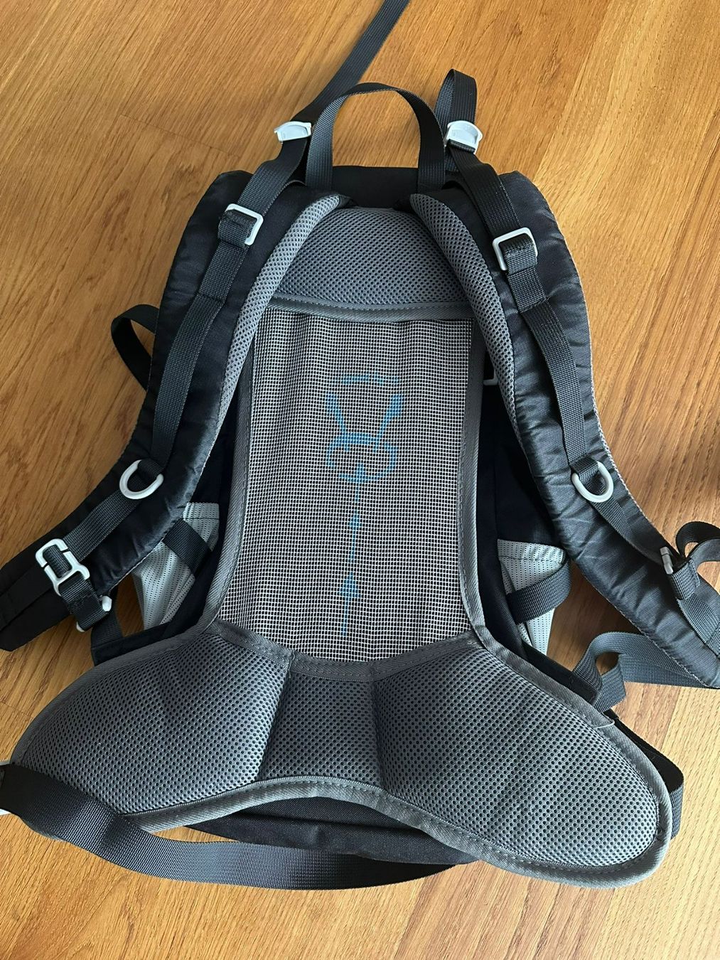 Zaini: Würth Trekking Rucksack – Nuovo (secondo la descrizione) da Burgdorf venduto da interstellar2 6