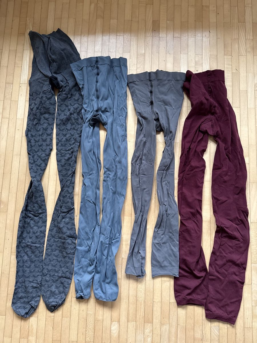 Strümpfe & Strumpfhosen: 4 Paar Leggings/Strumpfhosen S – Gebraucht aus Schaffhausen von Minzli380