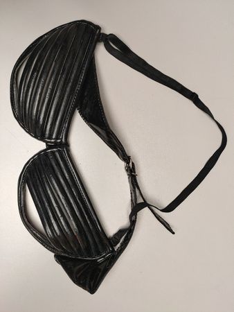 Ledapol Lack-BH Gr. M aussergewöhnlich