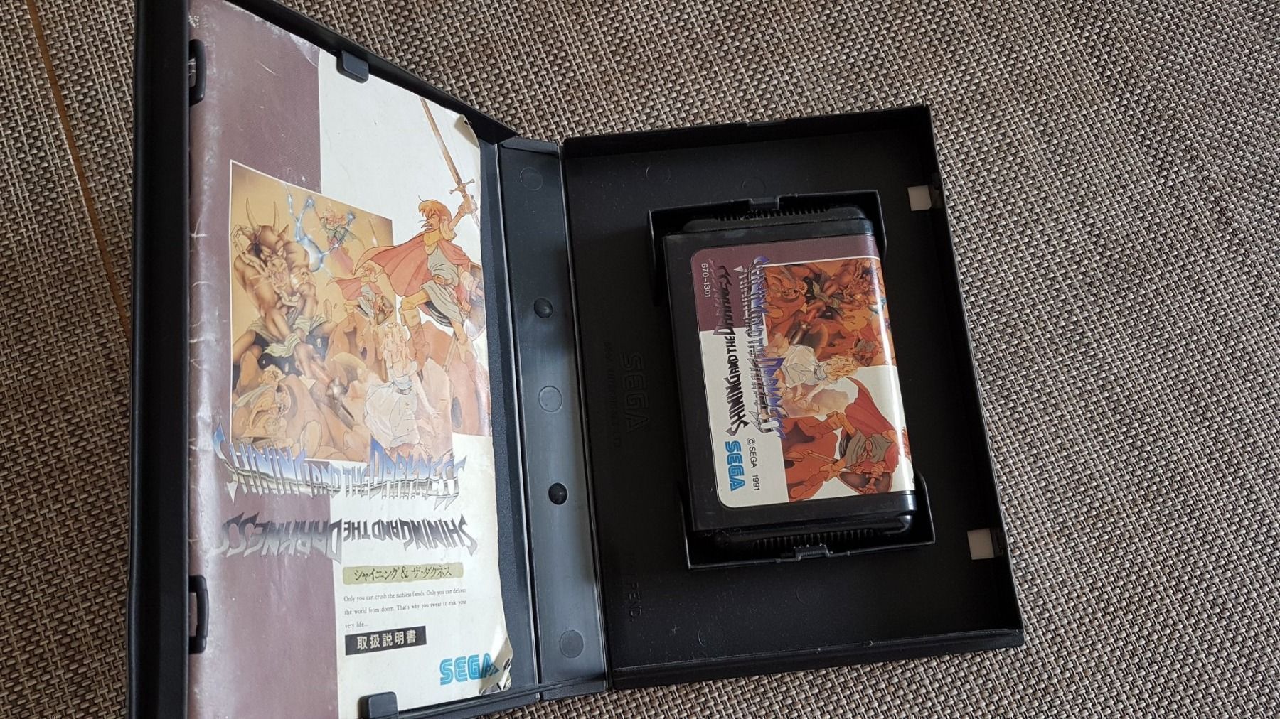 Giochi: Shining and the Darkness MD – Usato da Zürich venduto da Mr.Heli 3