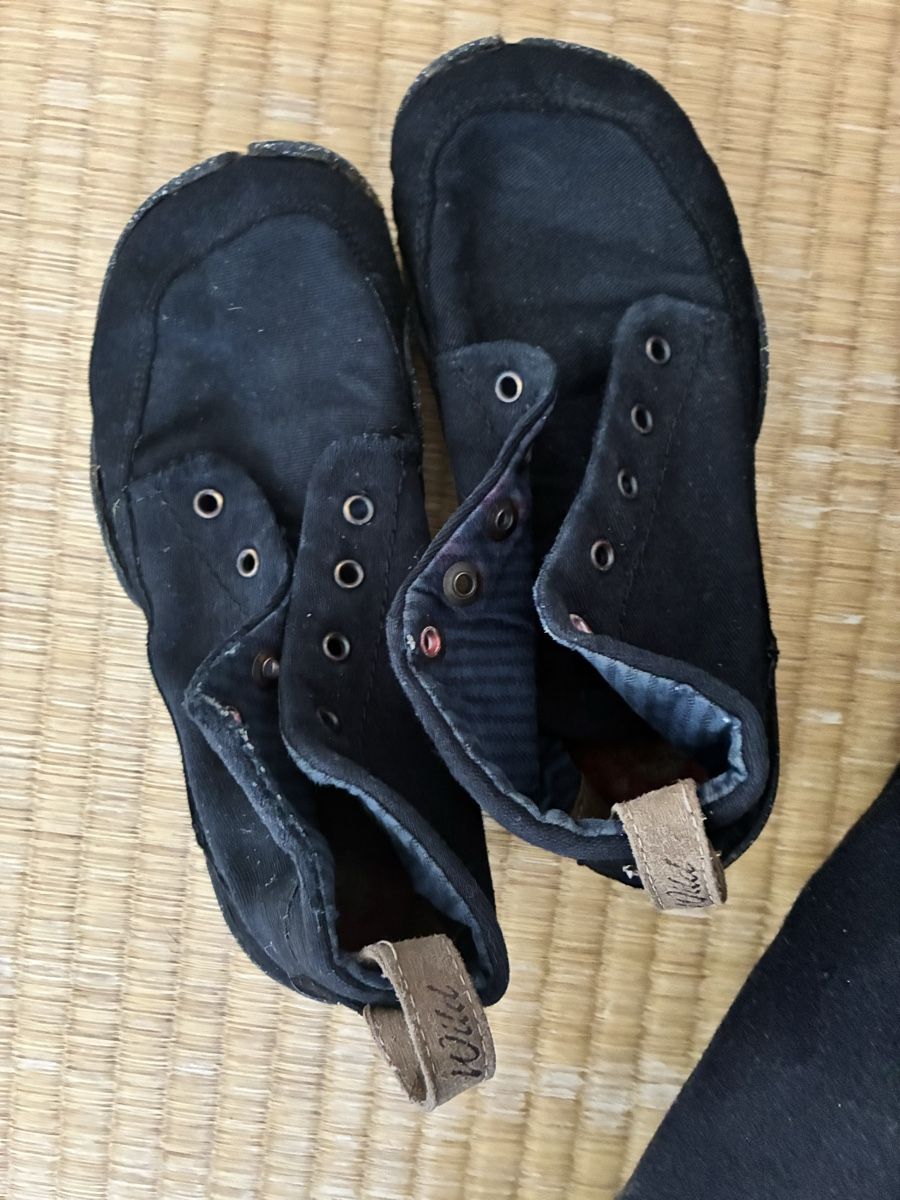 Wildling Scarpe per ragazzi: Wildlinge Flughund 30 – Usato da Lausanne venduto da Sarawg