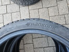 2 Winterreifen Hankook Winter icept evo3   225/40 R19 93V