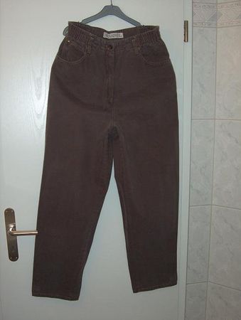 Neu: Hose mit seitlichem Gummizug - mittelbraun - Gr. 40