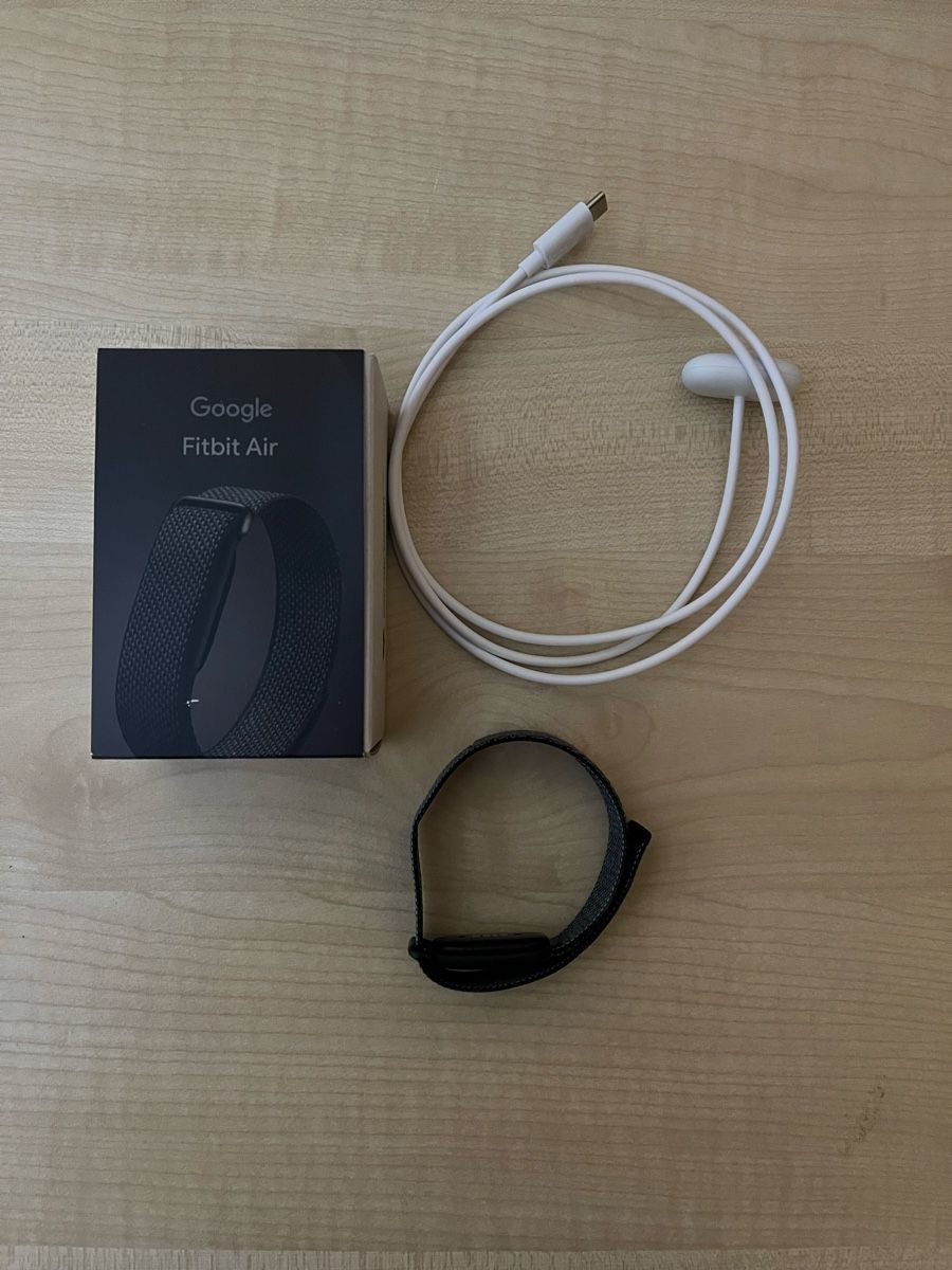 Fitbit Smartwatch: Google Fitbit Air Schwarz – Neuf (Voir description) à Rheineck par CS992000 1