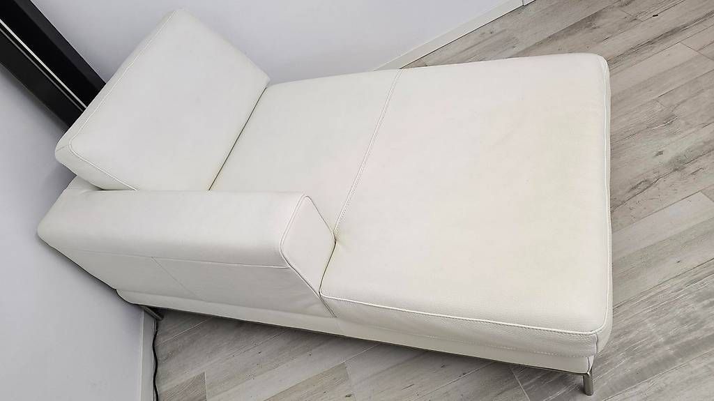 Ikea Divani: Divanetto in pelle – Usato da Cassina d'Agno venduto da sabri_0301