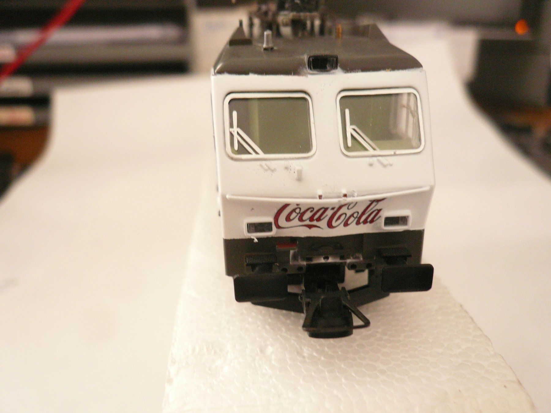 Roco Modelleisenbahnen: ROCO H0 RE 4/4 IV " COCA COLA WEISS " NEUWERTIG ODER NEU – Neu (gemäss Beschreibung) aus Pfaffnau von nolff 1