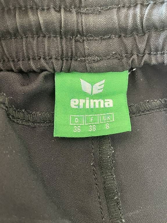 Pantaloni: Erima Shorts – Usato da Schüpfen venduto da ani_gj8r 1