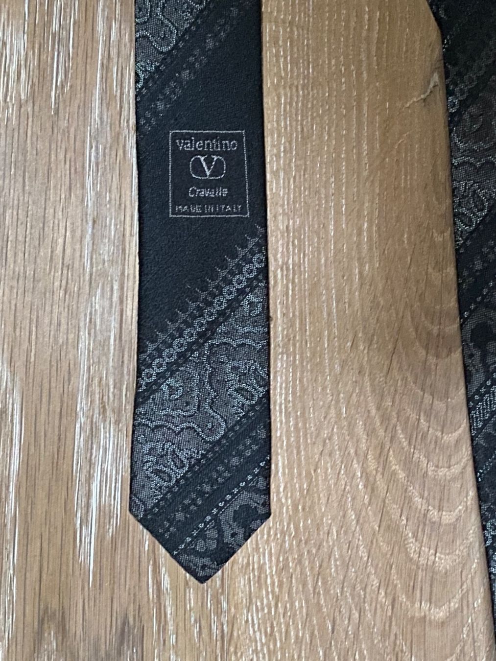 Cravatte: Beautiful Vintage silk VALENTINO tie – Nuovo (secondo la descrizione) da Grund b. Gstaad venduto da PlageNeige 2