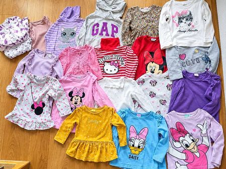 17 Langarm Shirts+ 3 gratis mit kleinen Flecken 98 gr 