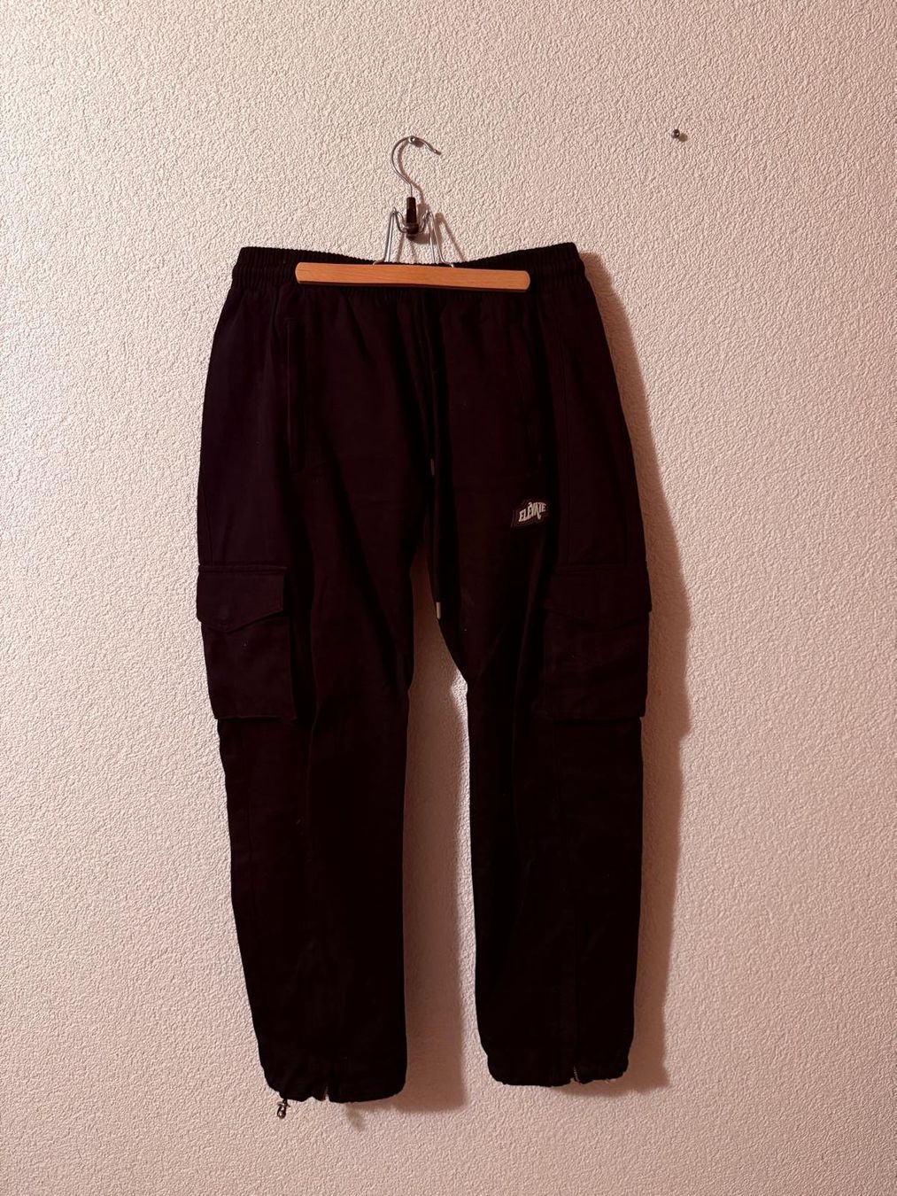Pantalons: Hose – D'occasion à Oberbalm par M32V4