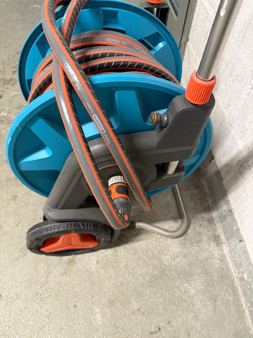 Gardena Tubi & Tubi flessibili: Gardena Schlauchwagen – Usato da Zollikofen venduto da fre_nq97 1