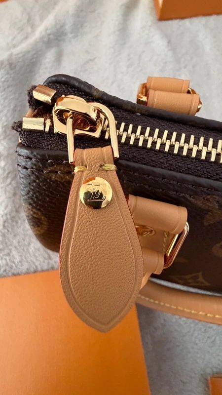 Louis Vuitton Borse da donna: Louis Vuitton Nano Speedy Monogram – Usato da Gland venduto da Grenier_Swiss 5