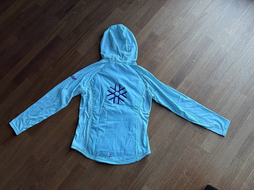 Craft Vestes: Layer / Fleece / Sportjäckli / CRAFT /  L – D'occasion à St. Niklausen LU par Sundy01 1