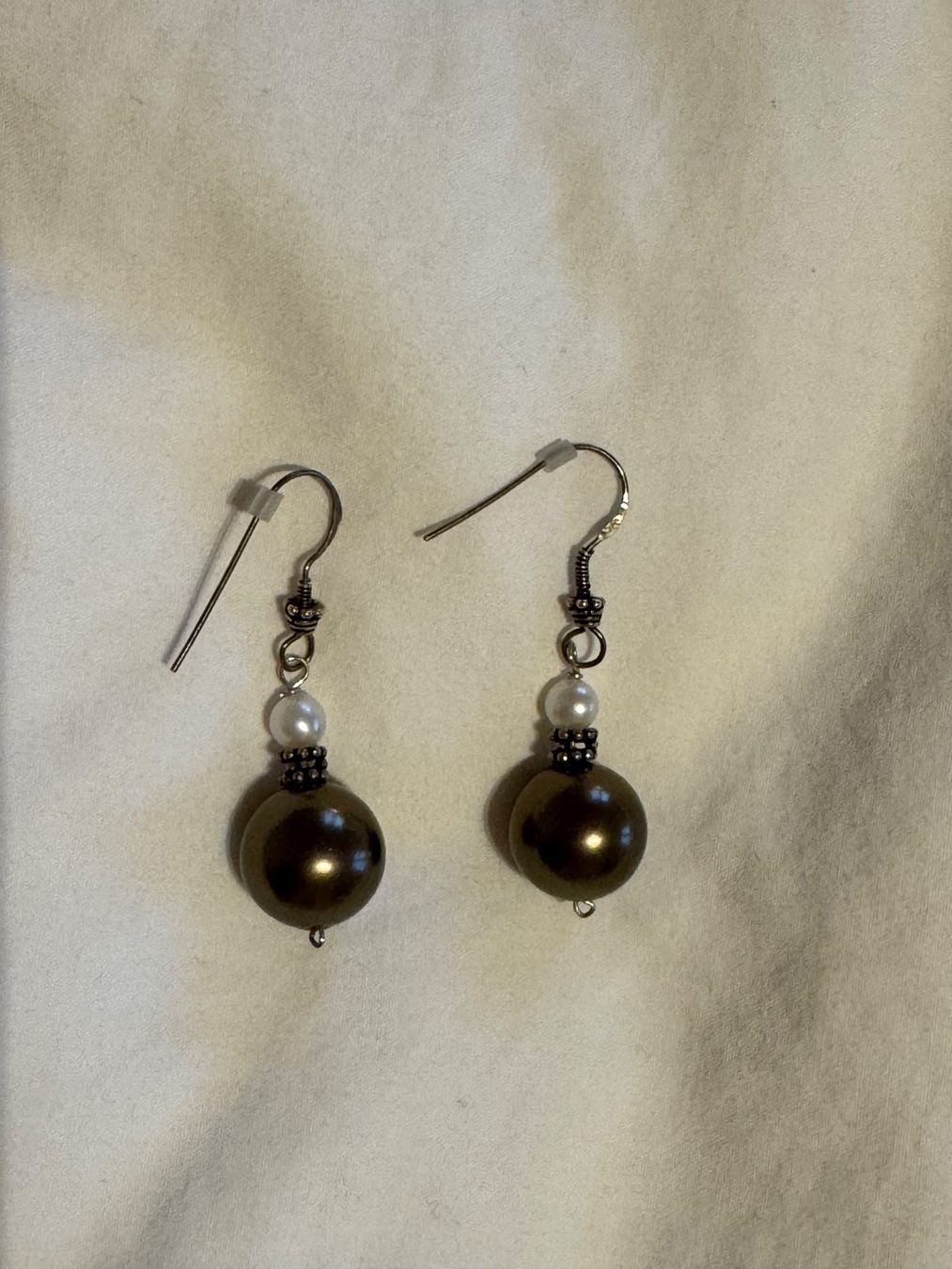 Orecchini pendenti & Orecchini a lobo: Bouclées d’oreilles perles – Usato da Denens venduto da sar_5wlm 1