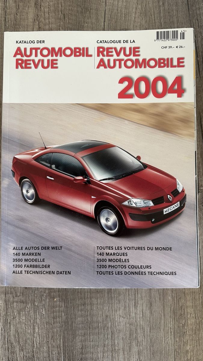 Libri: REVUE AUTOMOBILE Catalogue 2004 – Nuovo (secondo la descrizione) da Tolochenaz venduto da Dorry01
