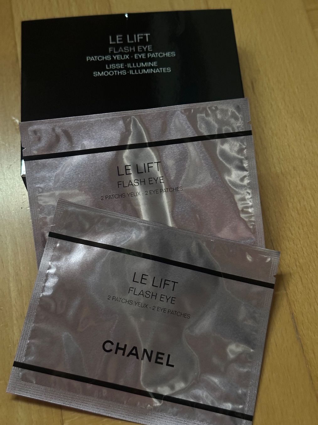 Chanel Soins du visage: Original Chanel Le Lift Eye Patch,2 Stück – Neuf avec emballage d'origine à Aarburg par flacon05
