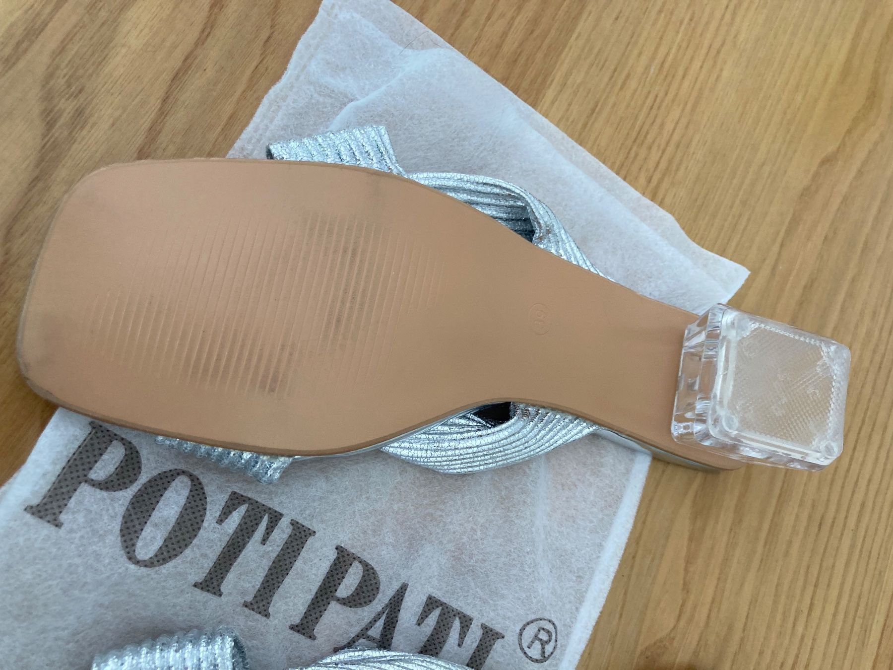 Scarpe da donna: Silberne Sandaletten Neu gr. 39 – Nuovo (secondo la descrizione) da Manno venduto da tin_2vgz 2