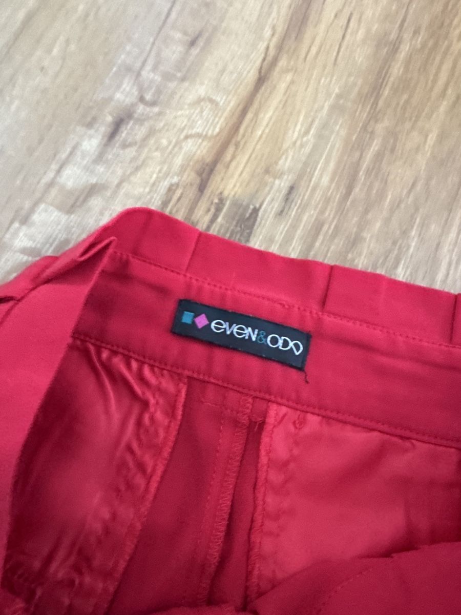 Pantaloni: Rote Stoffhose, Grösse 38 – Nuovo (secondo la descrizione) da Lachen SZ venduto da nathiisch 3