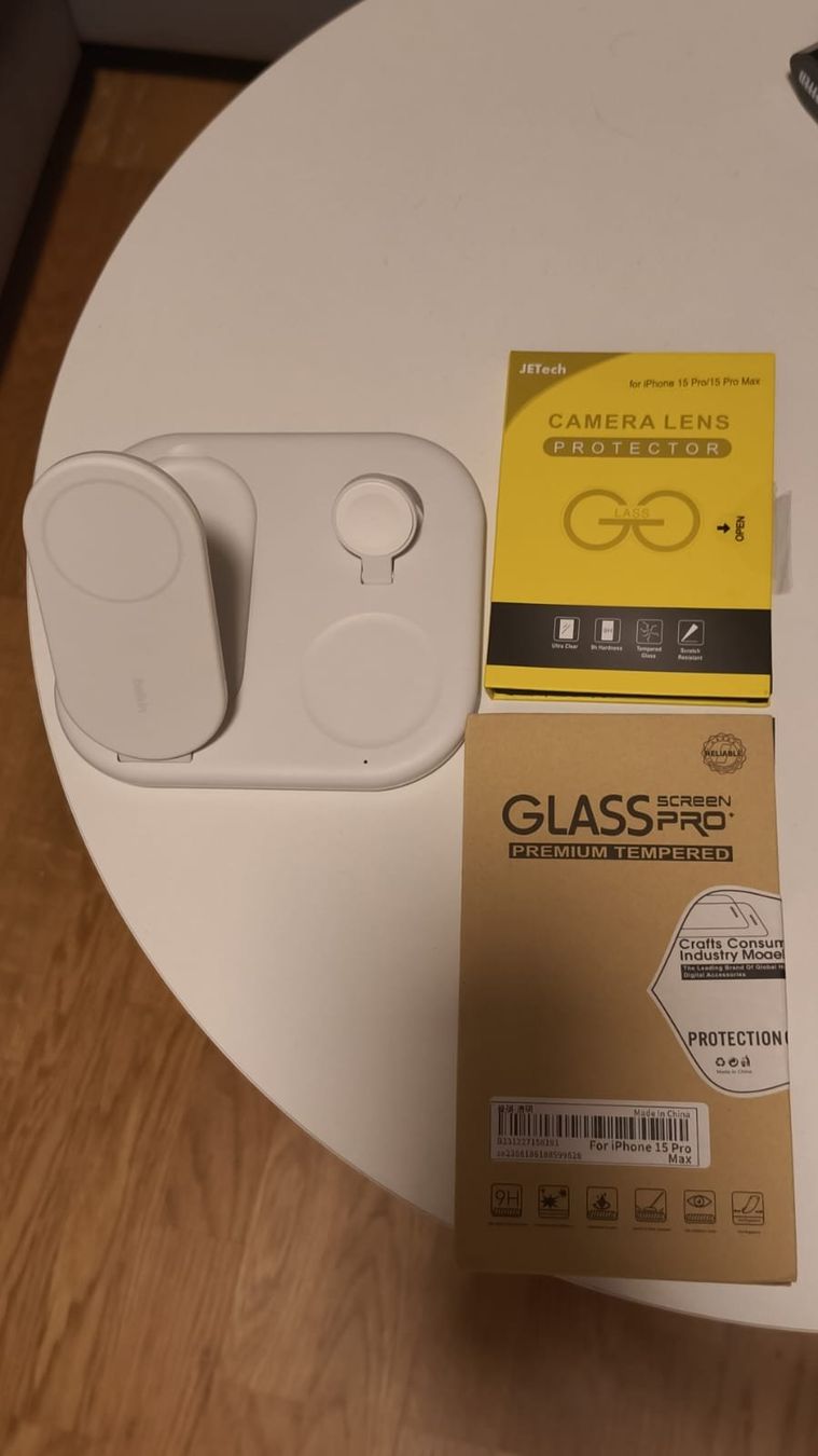 Apple Handys / Smartphones: Apple iPhone 15 Pro Max 512GB - Top Zustand – Gebraucht aus Glis von Matteo 3