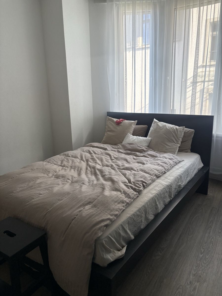 Ikea Letti: Ikea Bett 155cm Breite mit Matratze – Usato da Kilchberg ZH venduto da ros_9x58 1