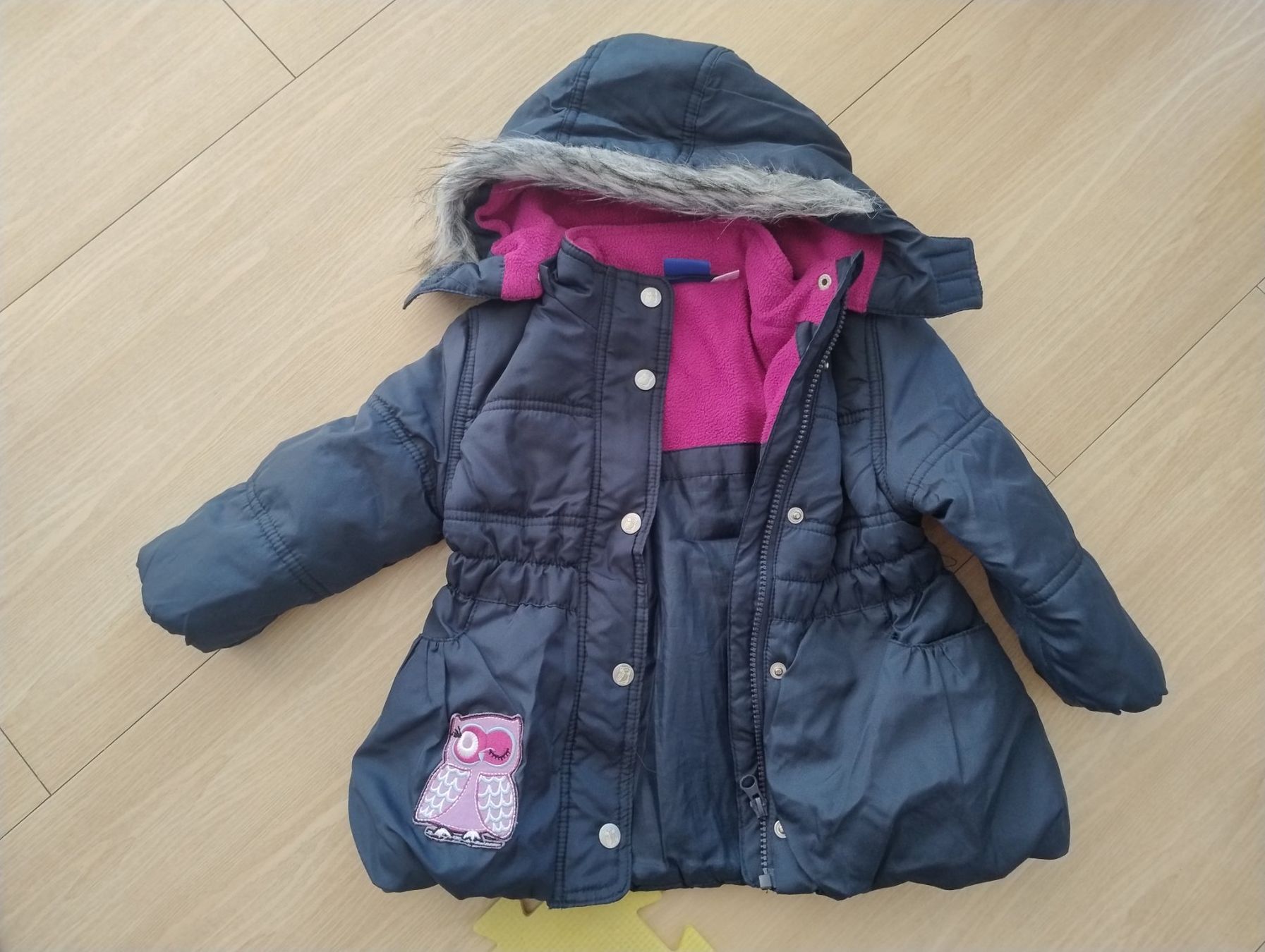 Lupilu Giacche & Cappotti: Mädchen Jacke Gr. 92 von Lupilu – Usato da Bätterkinden venduto da livingdreams
